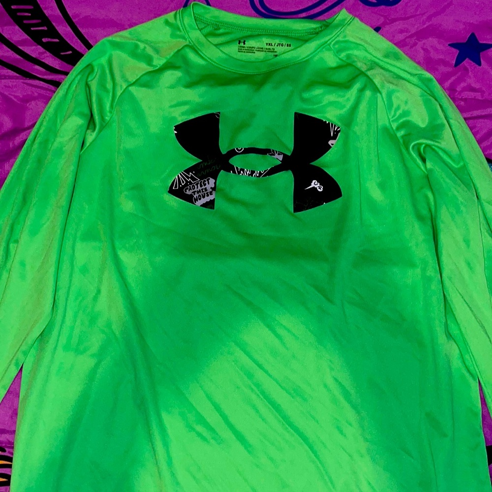 Youth under armor long sleeve.